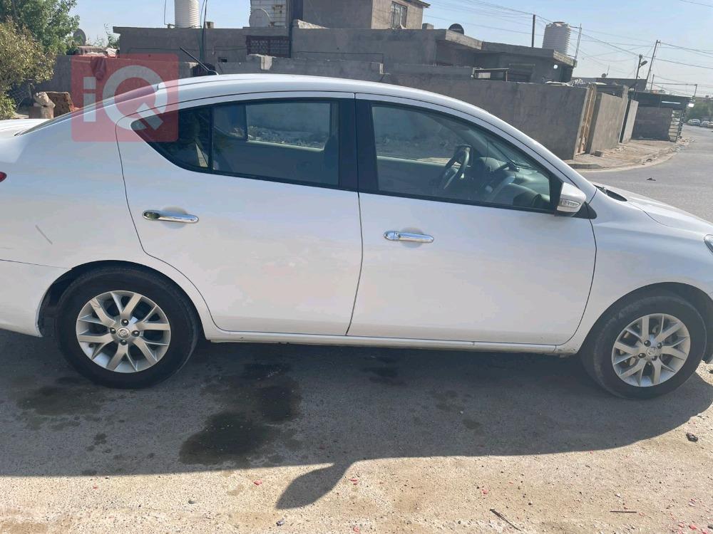 Nissan Sunny